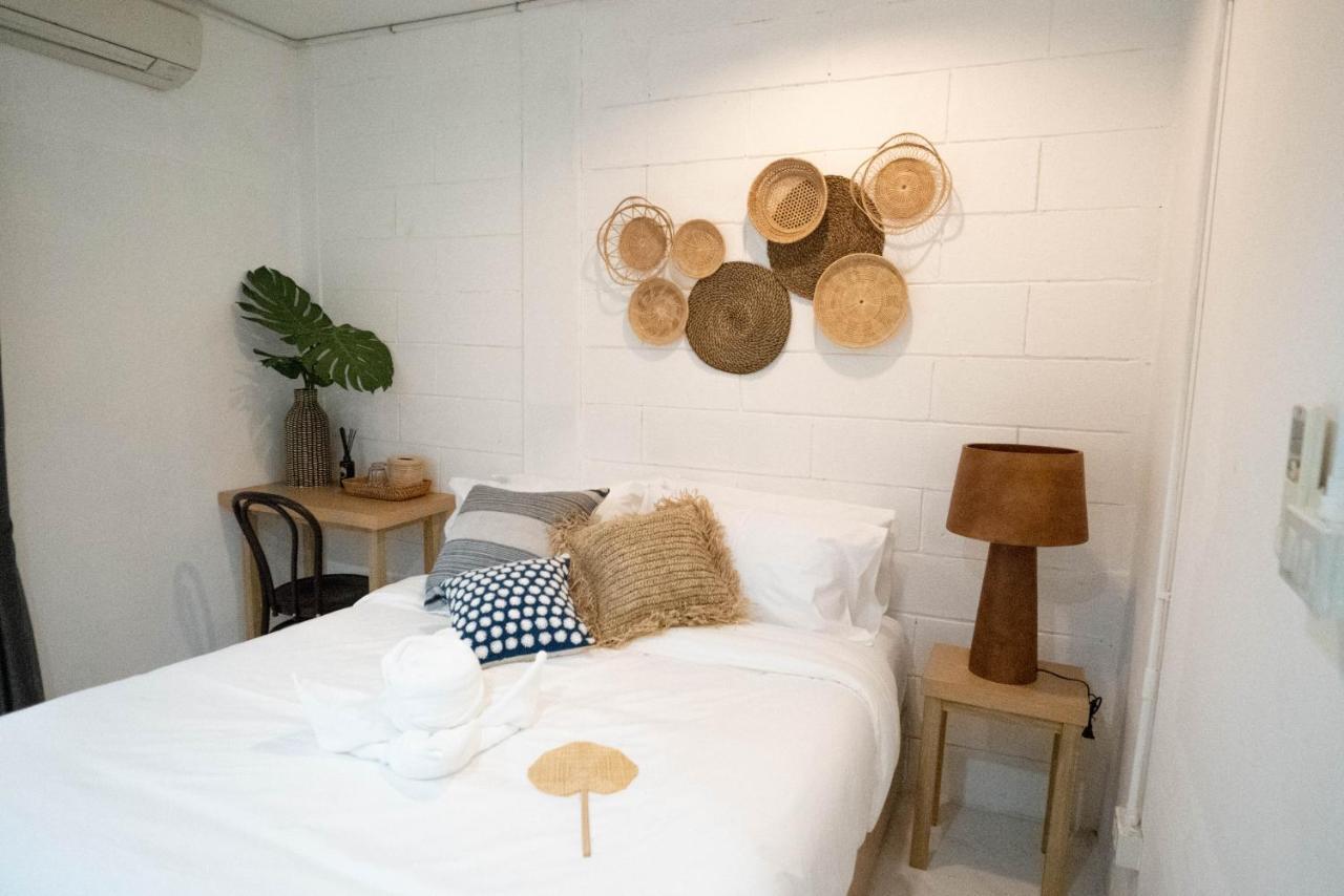 Stay North Gate Bed And Breakfast Chiang Mai Exterior photo